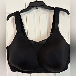 LIVI- Medium impact No wire sports bra- size 42H